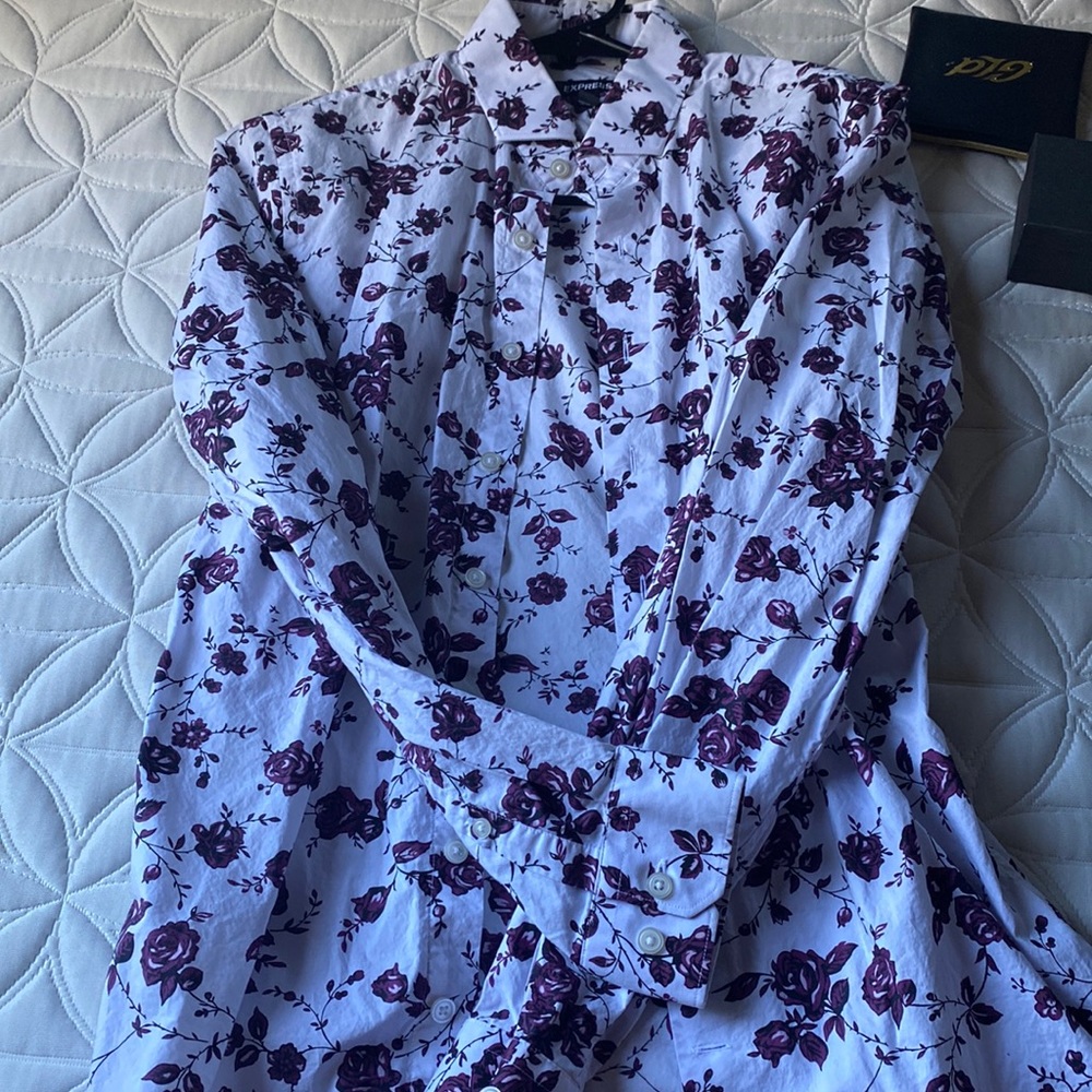 Express  Extra slim dress shirt.